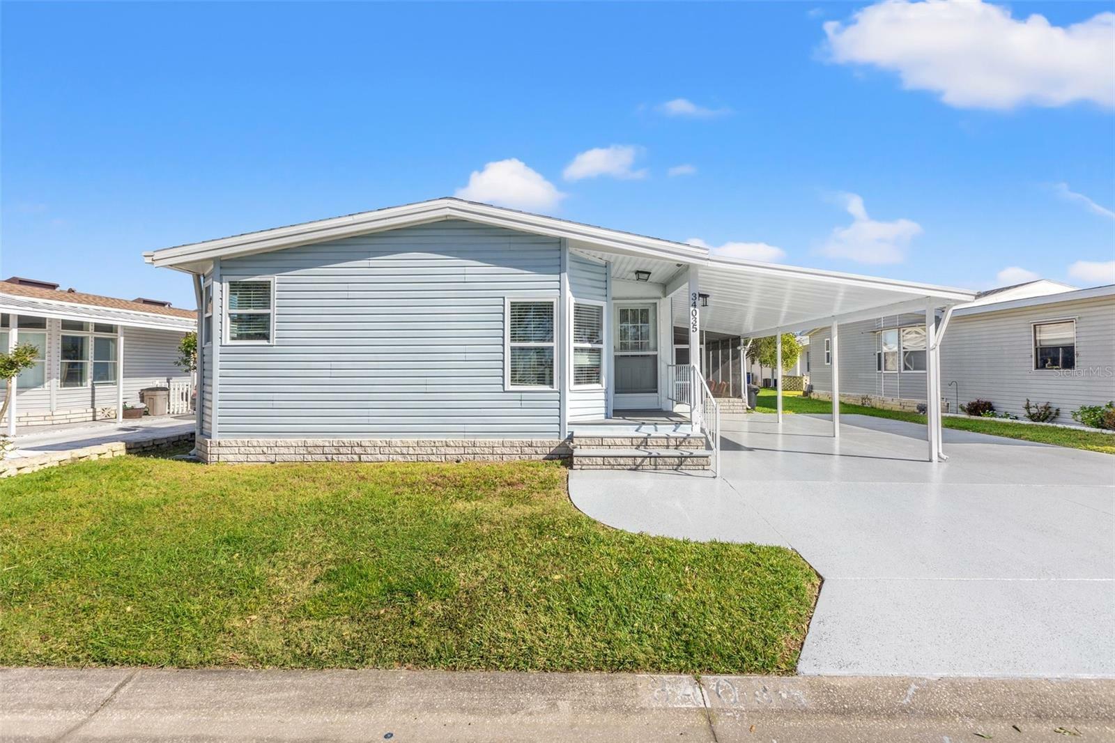 Property Photo:  34035 Estates Lane  FL 33543 