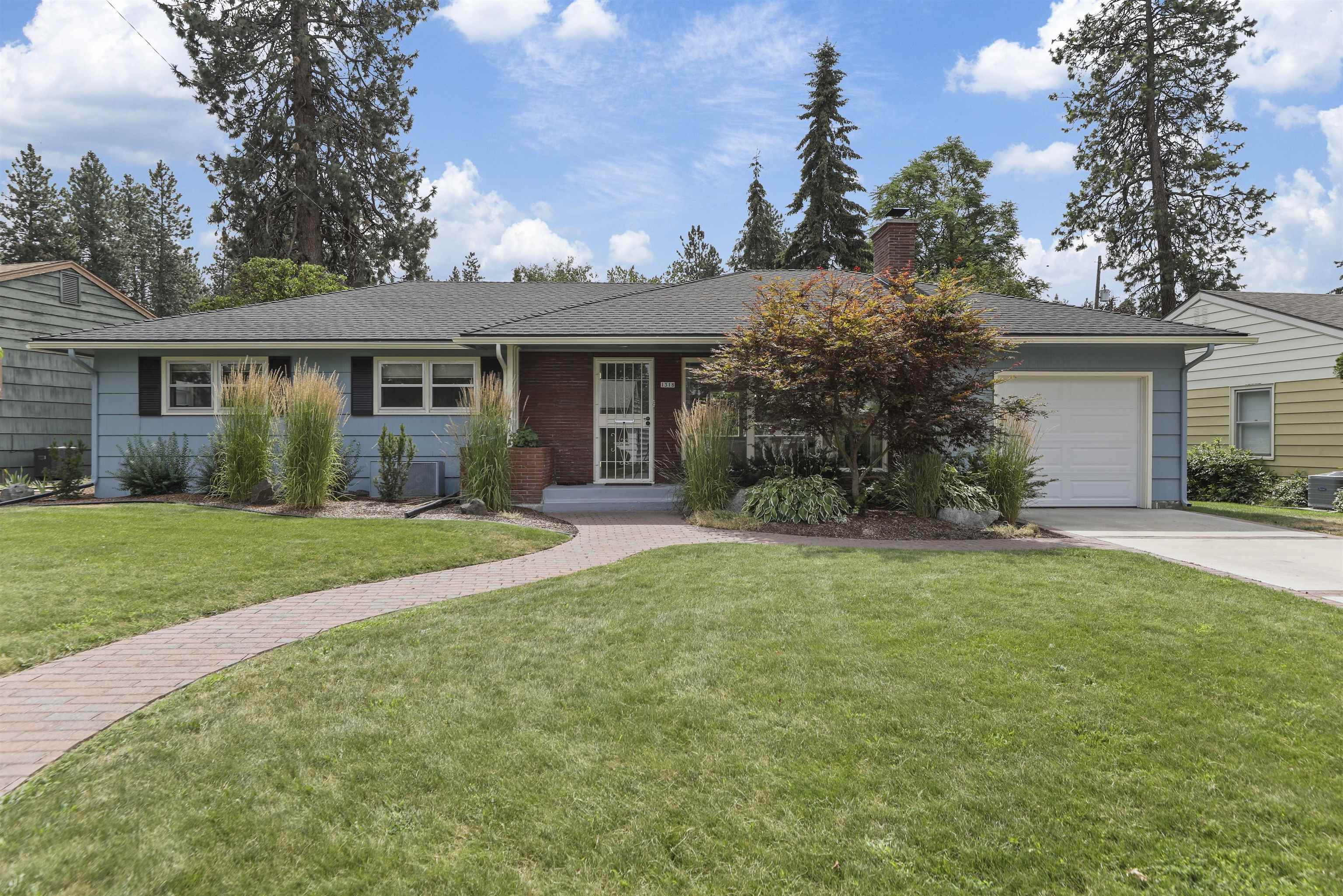 Property Photo:  1318 E 43rd Ave  WA 99203 