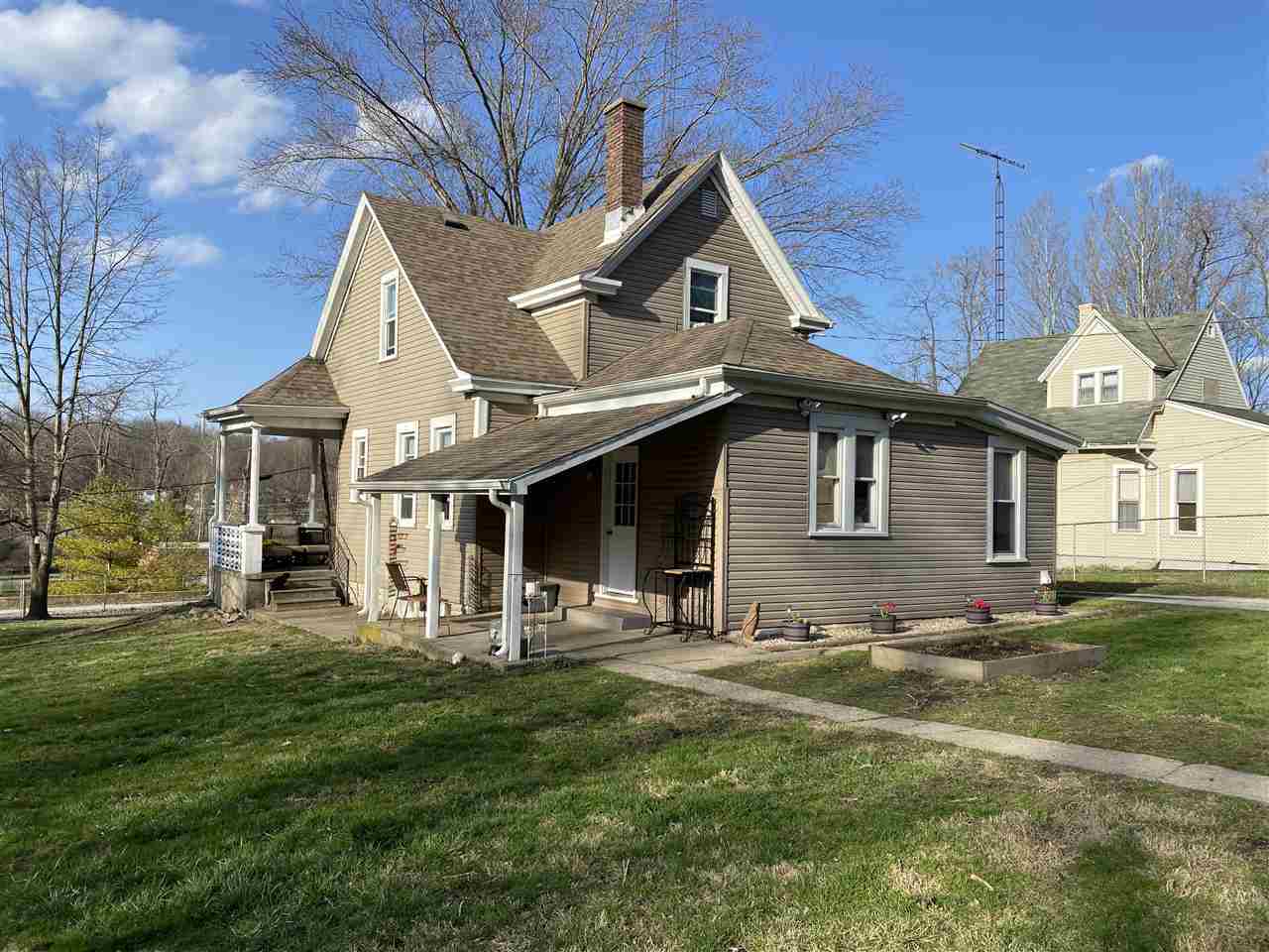 Property Photo:  1283 Elks Road  IN 47374 