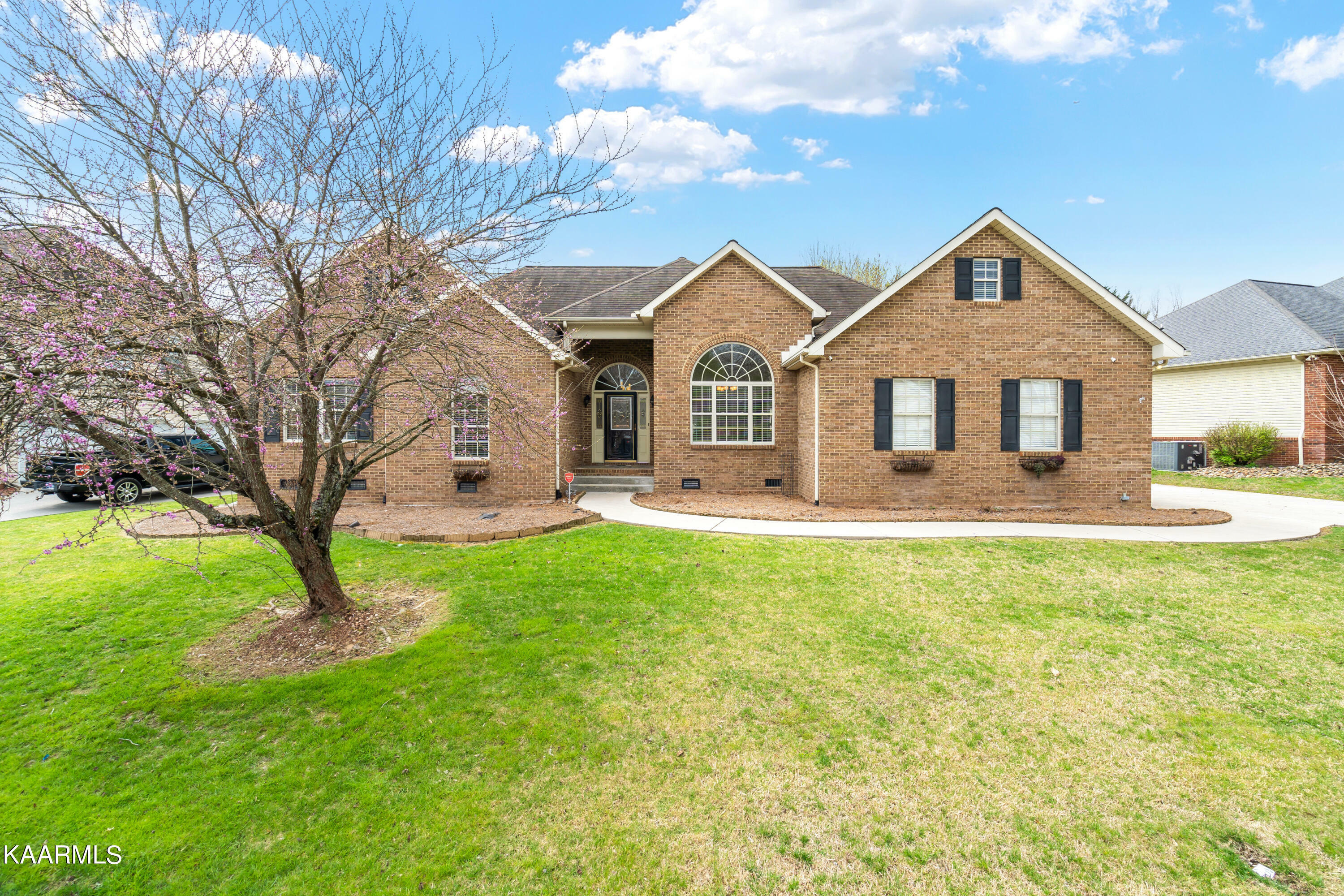 1049 Paxton Drive  Knoxville TN 37918 photo