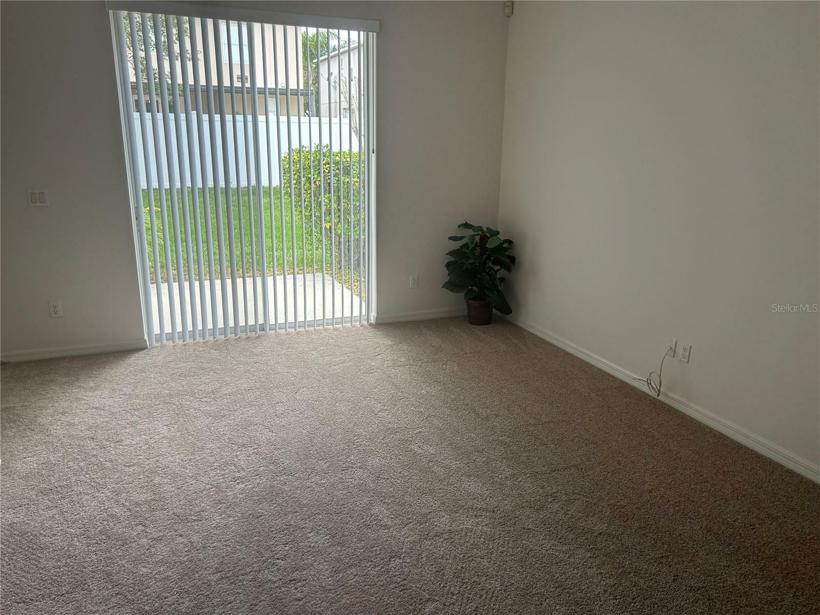 Property Photo: 15613 Montesino Drive FL 32828