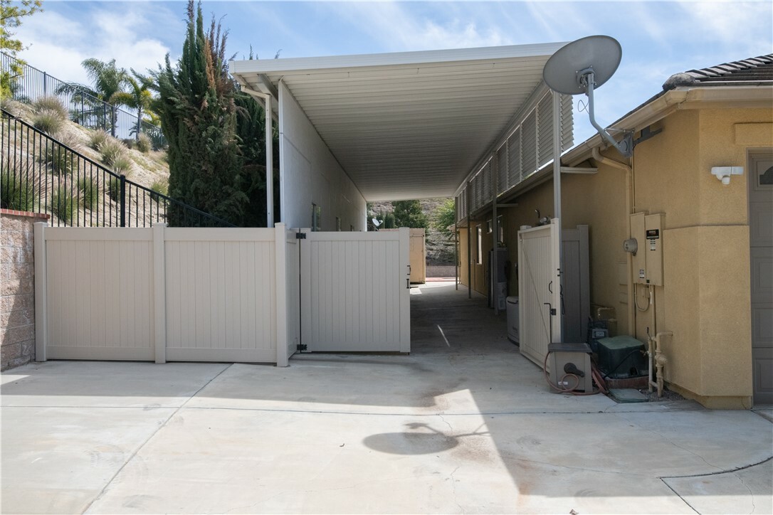 Property Photo:  12855 Canyonwind Road  CA 92503 