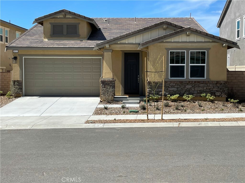 Property Photo:  39553 Verbena Way  CA 92591 