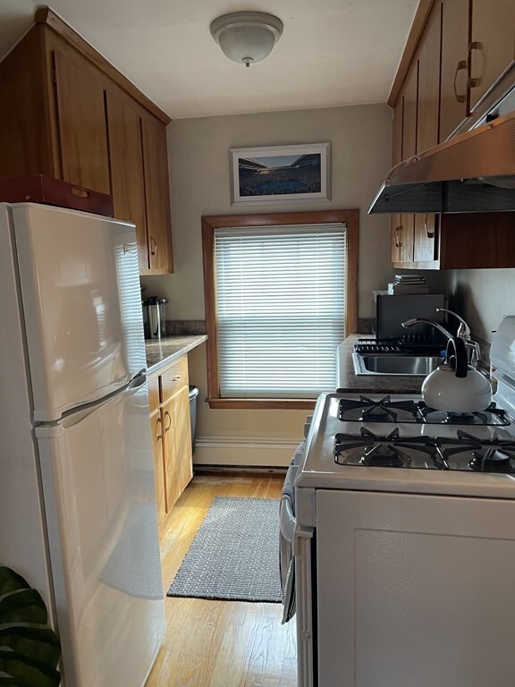 Property Photo: 37 Carver Rd 2 MA 02472