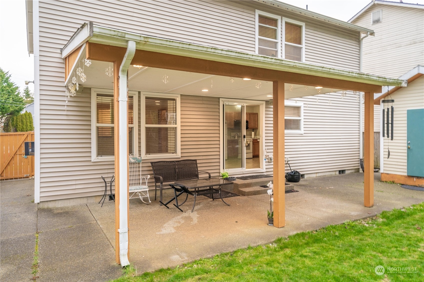 Property Photo: 13006 120th Avenue E WA 98374