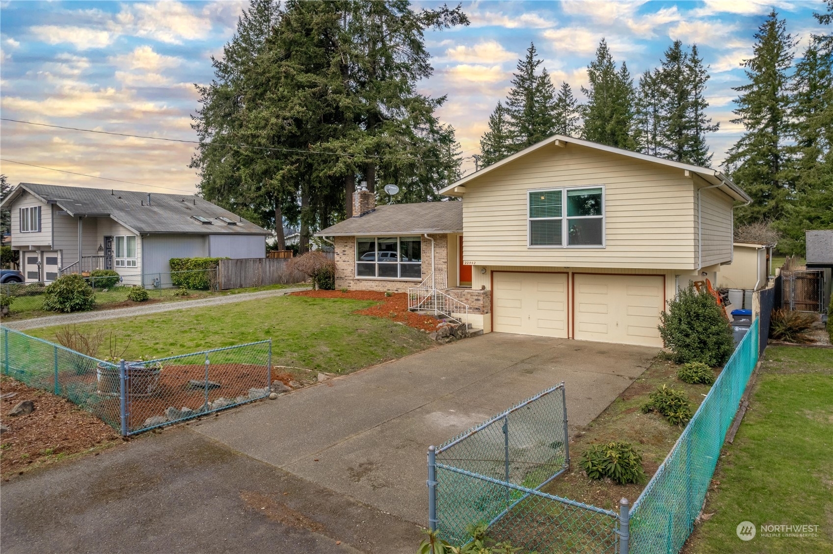 Property Photo:  22902 SE 287th Street  WA 98038 