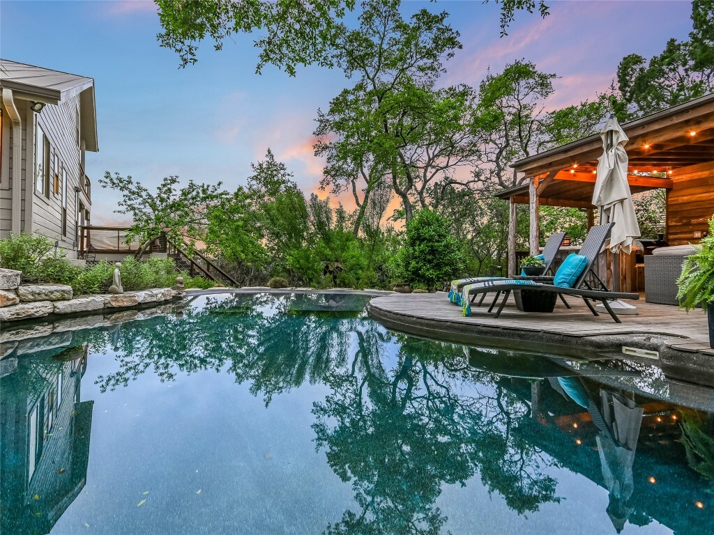 Property Photo:  108 Schooner Drive  TX 78738 