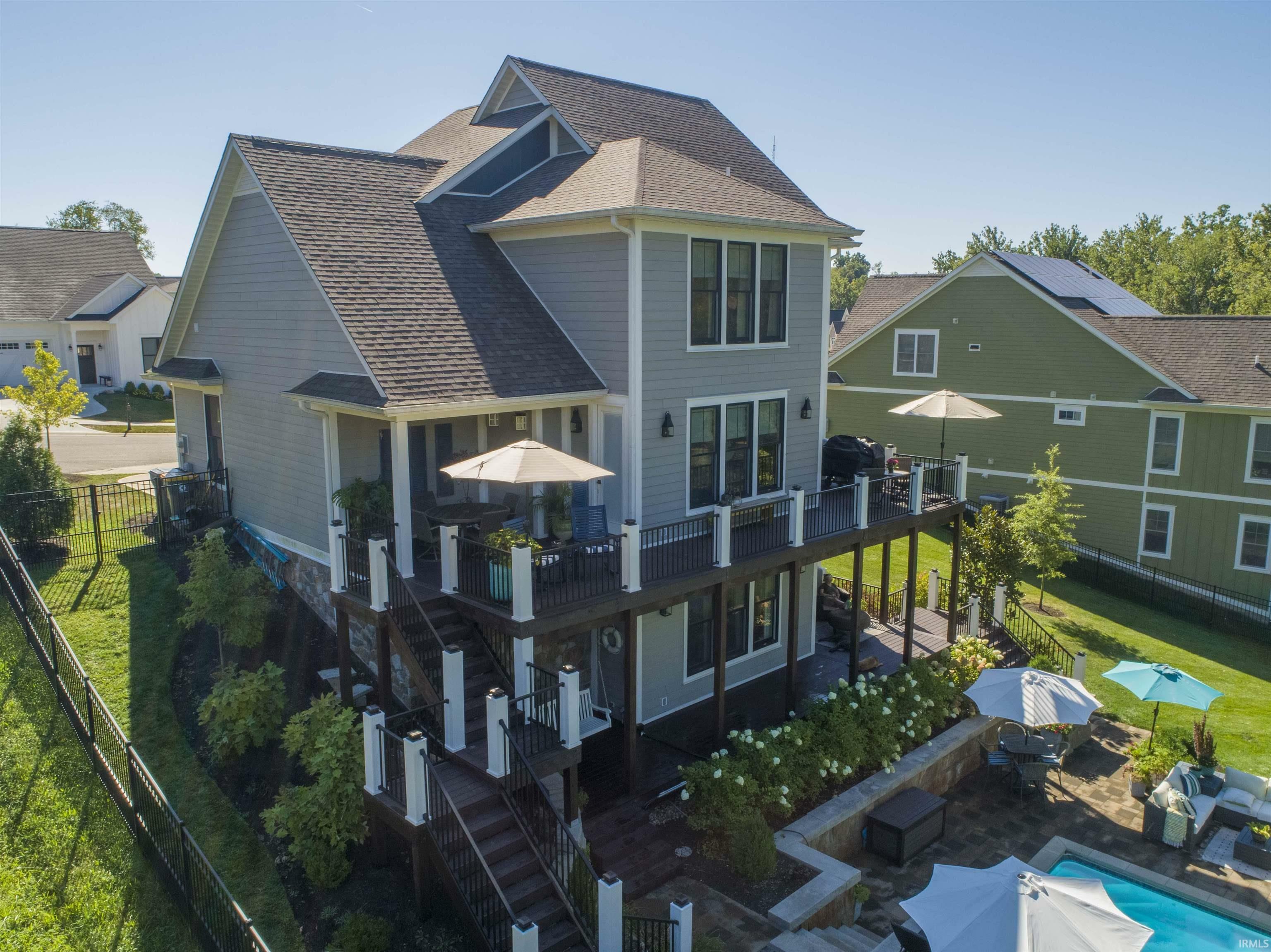 Property Photo: 1522 S Hathaway Court IN 47401