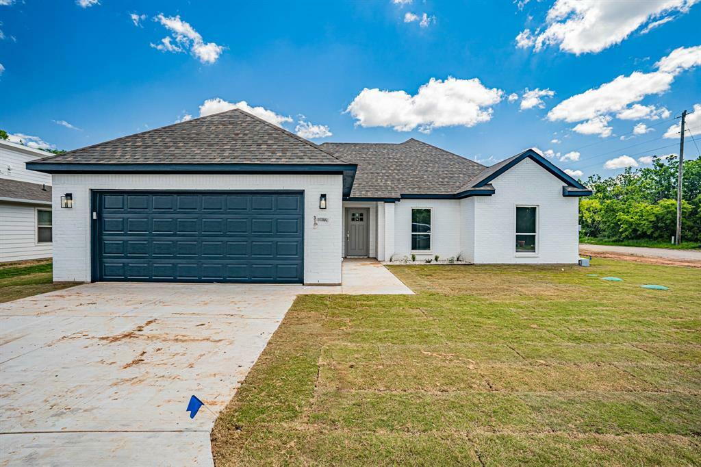 Property Photo:  5606 Belaire Circle  TX 76048 