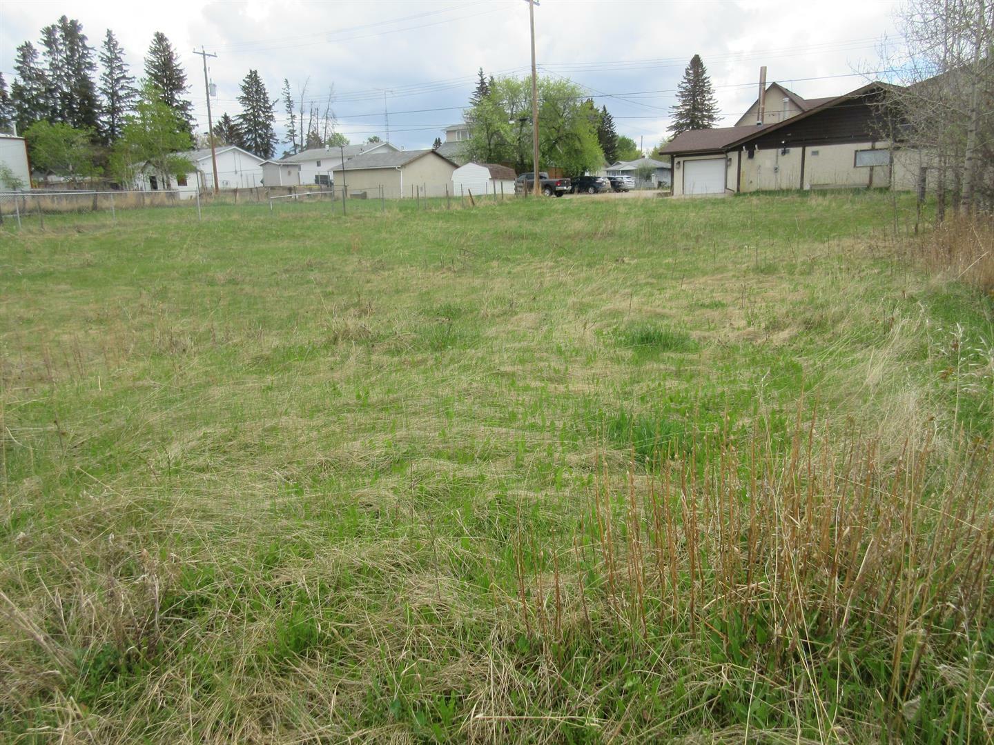 Property Photo: 47 Street 4807 4809 AB T4T 1A3