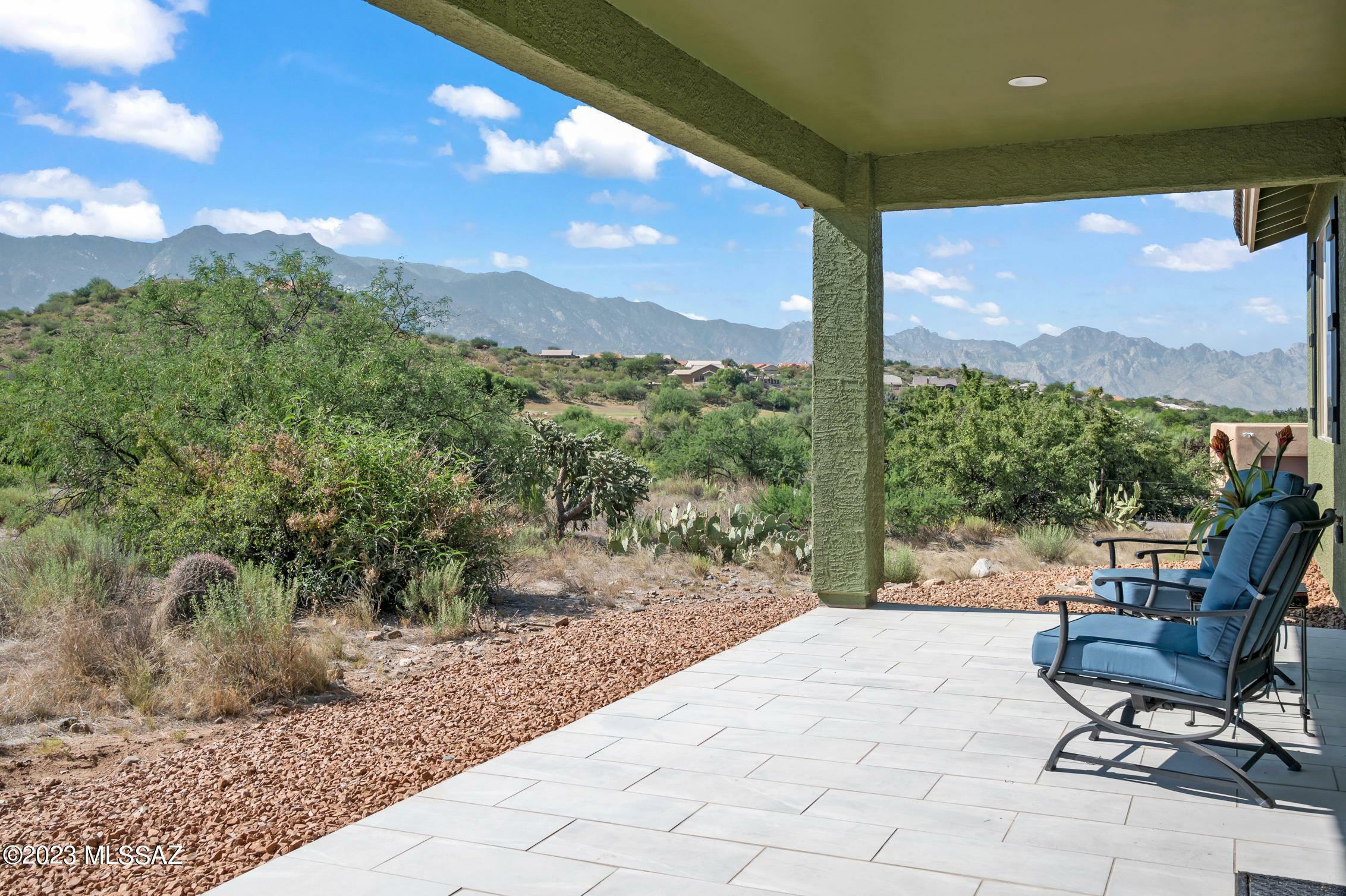 Property Photo:  36696 S Calle Diamante  AZ 85739 