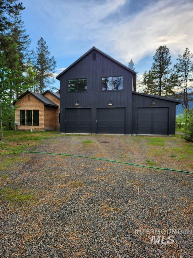 Property Photo:  207 Pintail Pl  ID 83615 