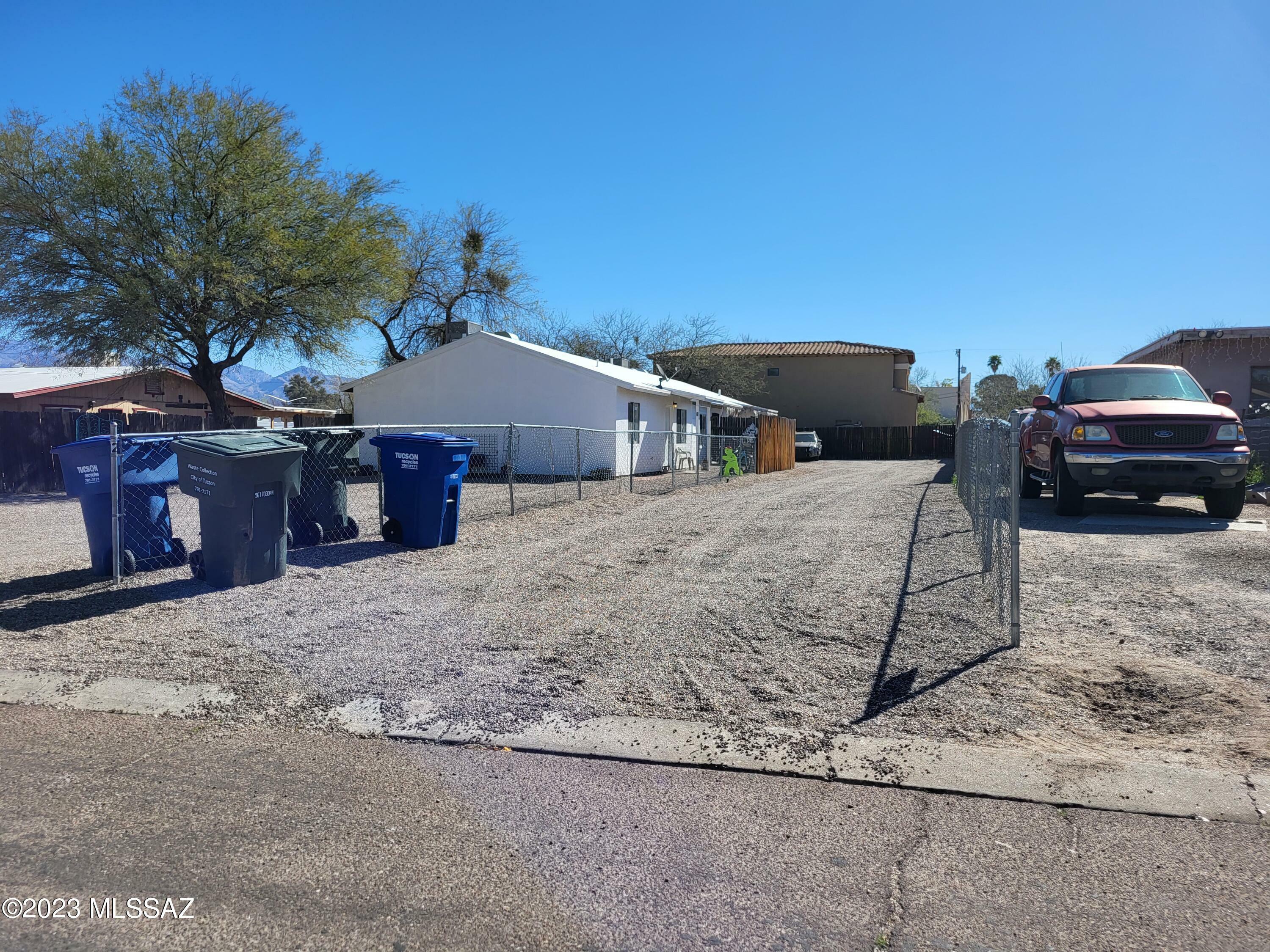 2824 N Woodland Avenue  Tucson AZ 85712 photo