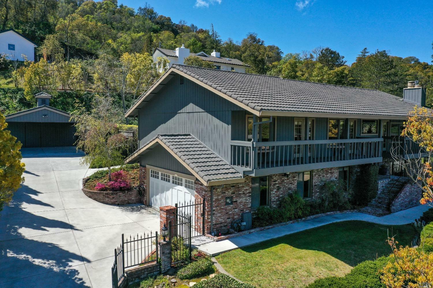 16 Carnoustie Drive  Novato CA 94949 photo
