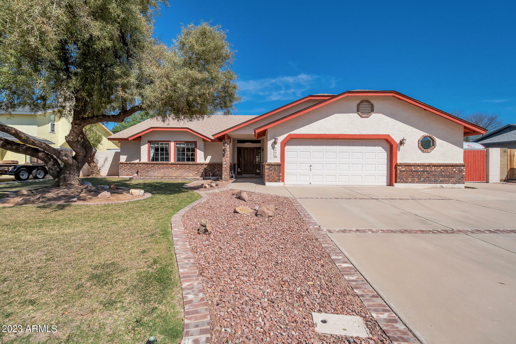 Property Photo:  2624 E Enrose Street  AZ 85213 