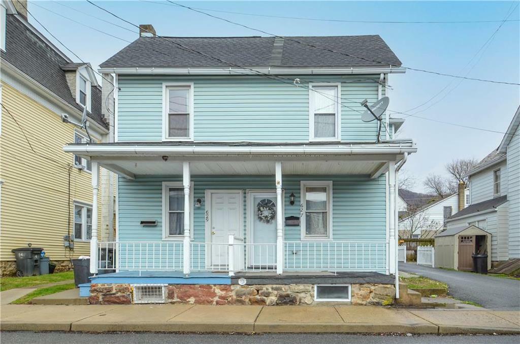 Property Photo:  627 Pen Argyl Street  PA 18072 