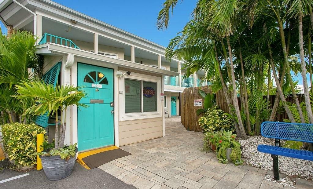Property Photo:  673 Bay Esplanade 209  FL 33767 