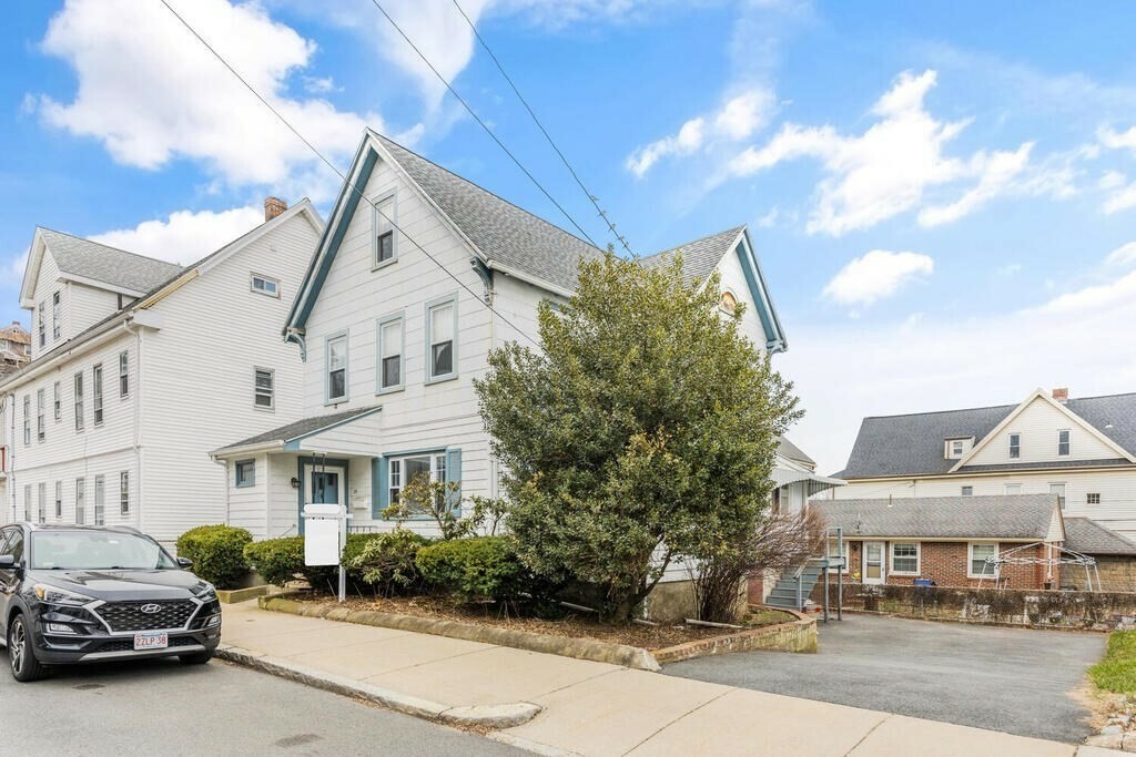 Property Photo: 29 Lynde Street MA 02148