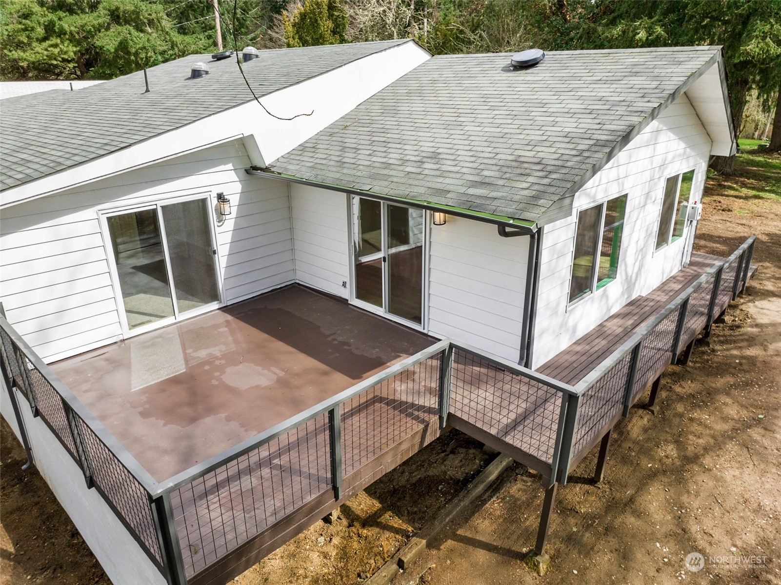 Property Photo:  2505 NE Burrett Street  WA 98310 