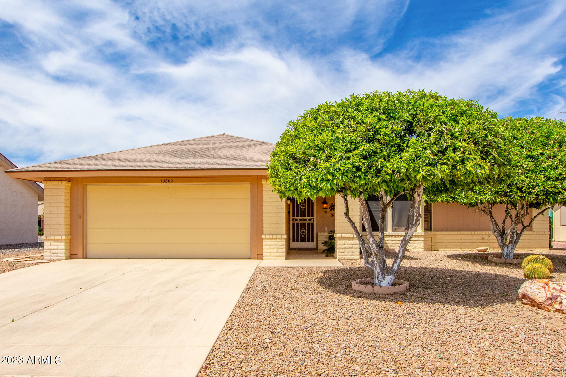 Property Photo:  13802 W Oak Glen Drive  AZ 85375 