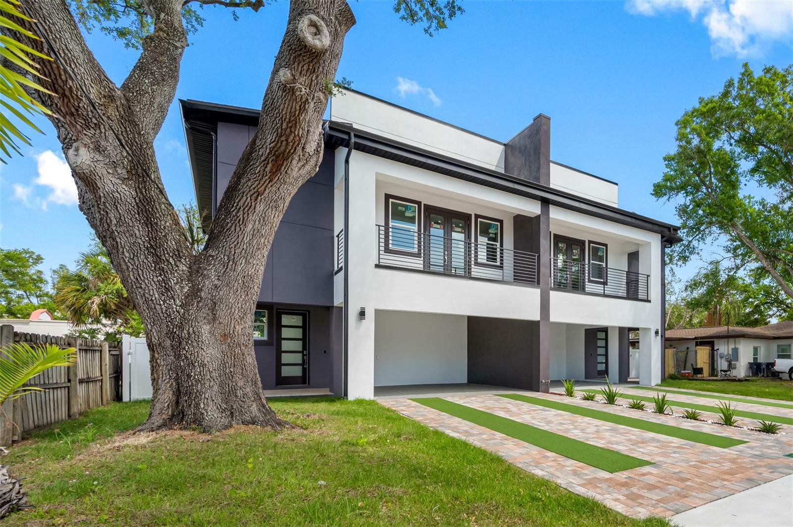 Property Photo: 2339 W Palmetto Street B FL 33607