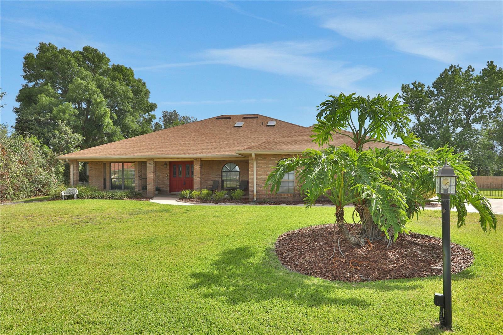 Property Photo:  518 Brokenshire Drive  FL 32713 