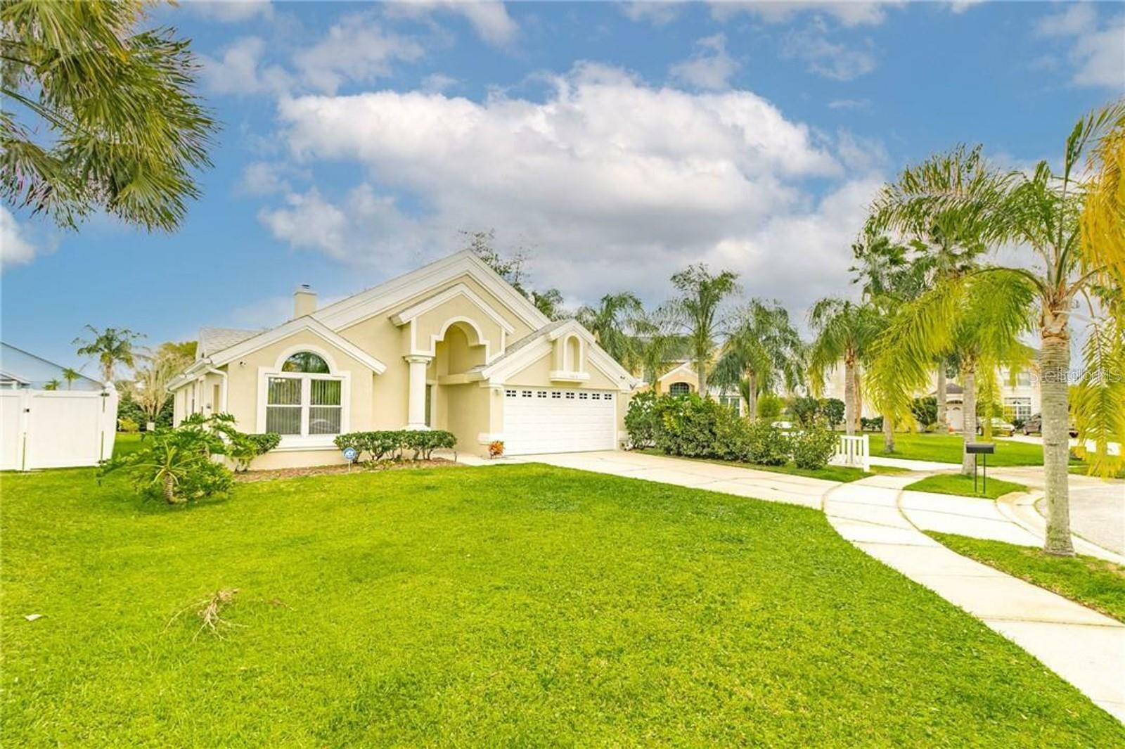 Property Photo:  7815 Shane Court  FL 32822 