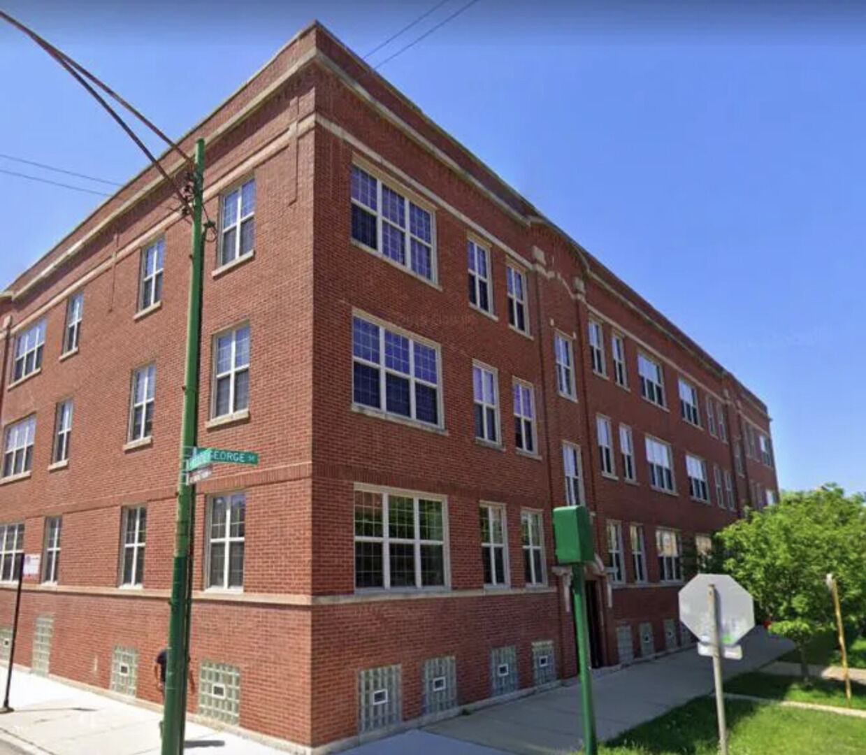 Property Photo:  2852 N Kedzie Avenue 3  IL 60618 