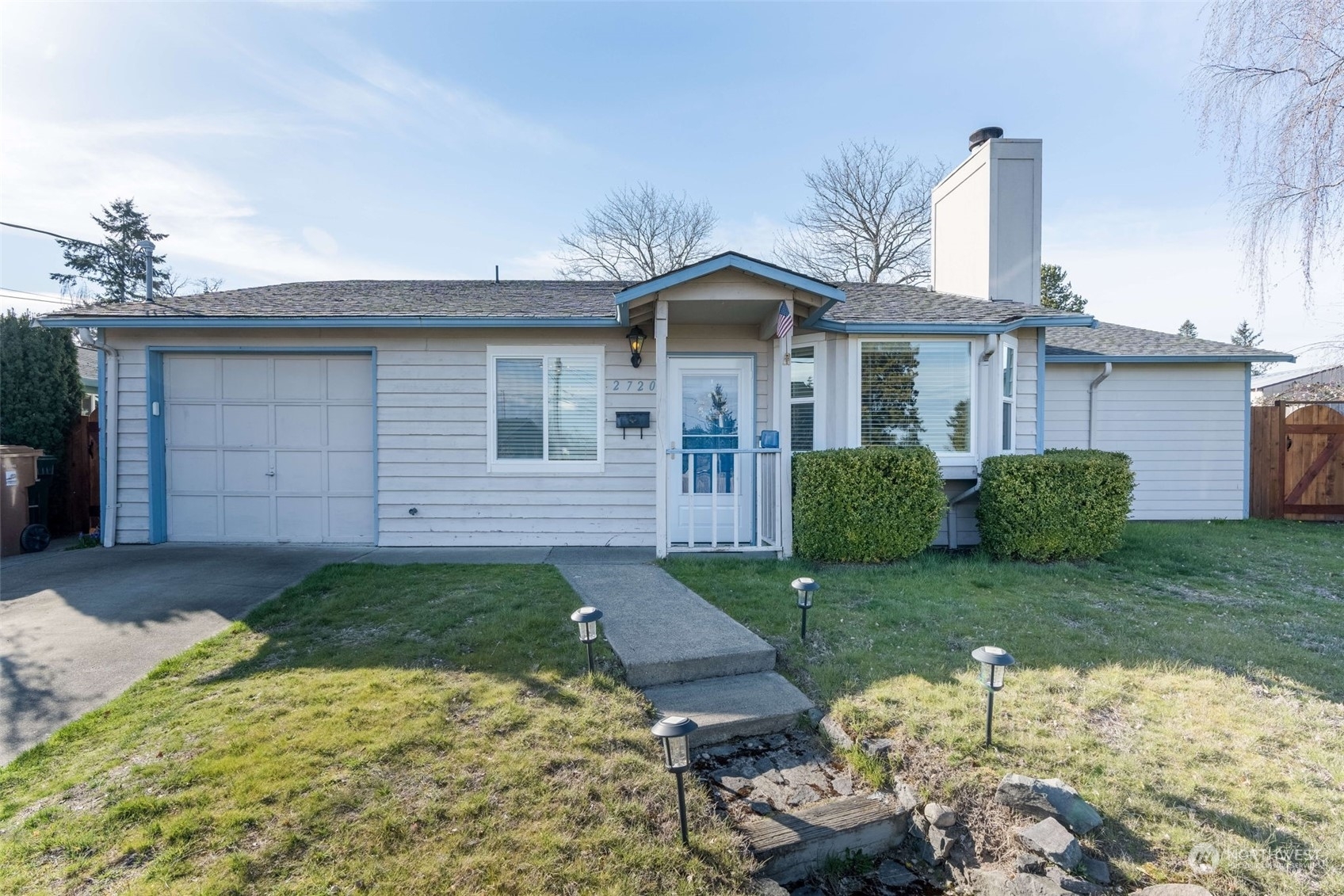 Property Photo:  2720 N Orchard Street  WA 98407 