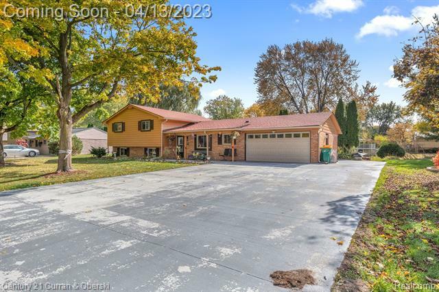 Property Photo:  32467 Nestlewood Street  MI 48334 