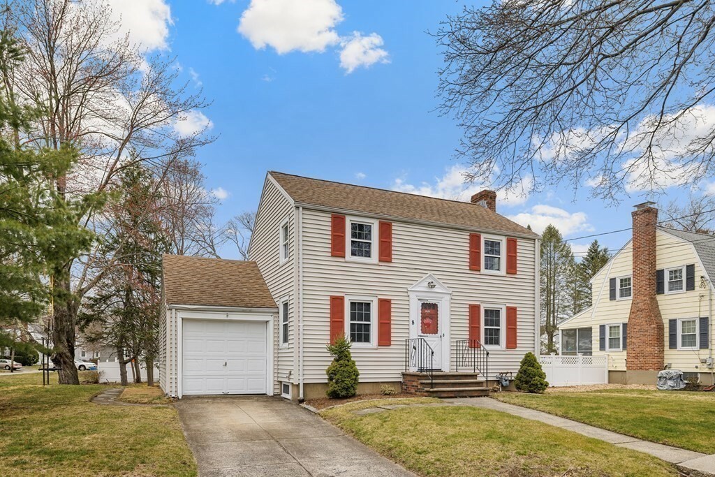 Property Photo:  8 Lodge Avenue  MA 01906 