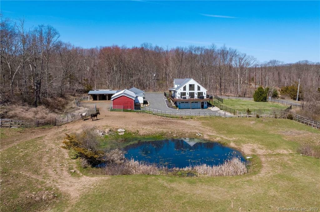 Property Photo: 223 Chamberlain Hill Road CT 06441