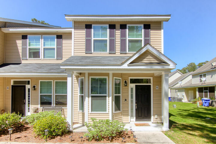 7880 Skillmaster Court 15-E  North Charleston SC 29418 photo