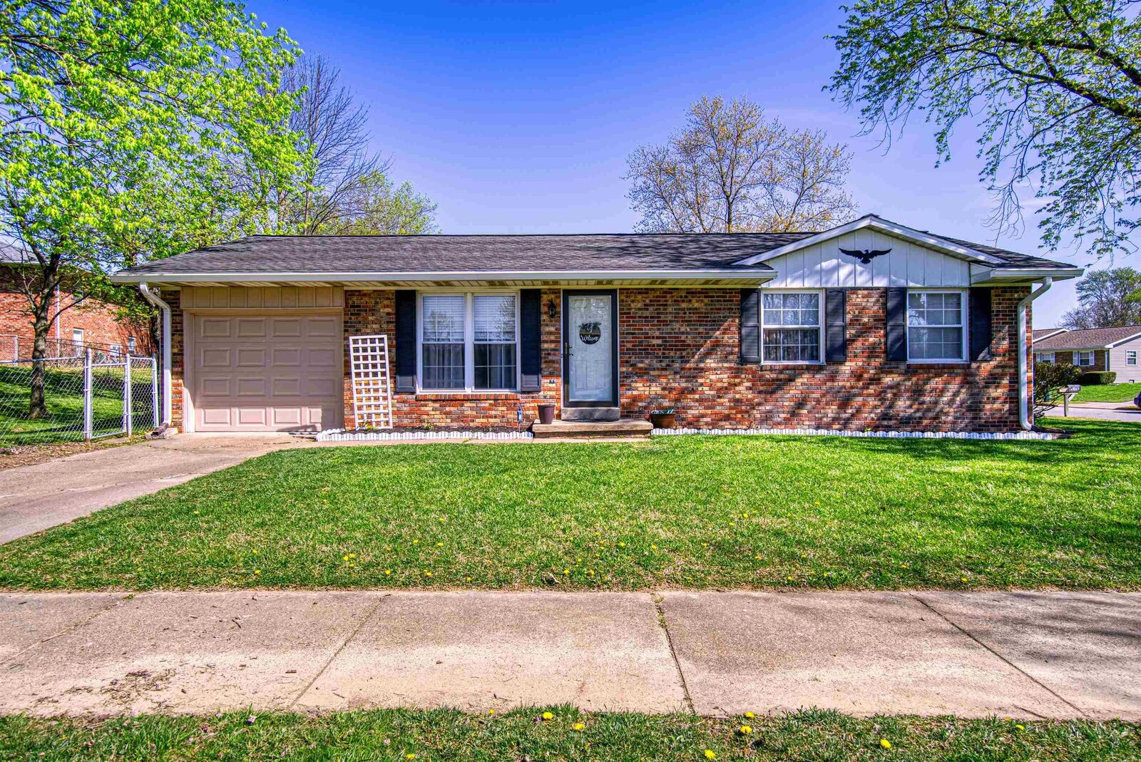 Home for sale in Evansville 1029 Fulton Parkway, Evansville, IN 47710