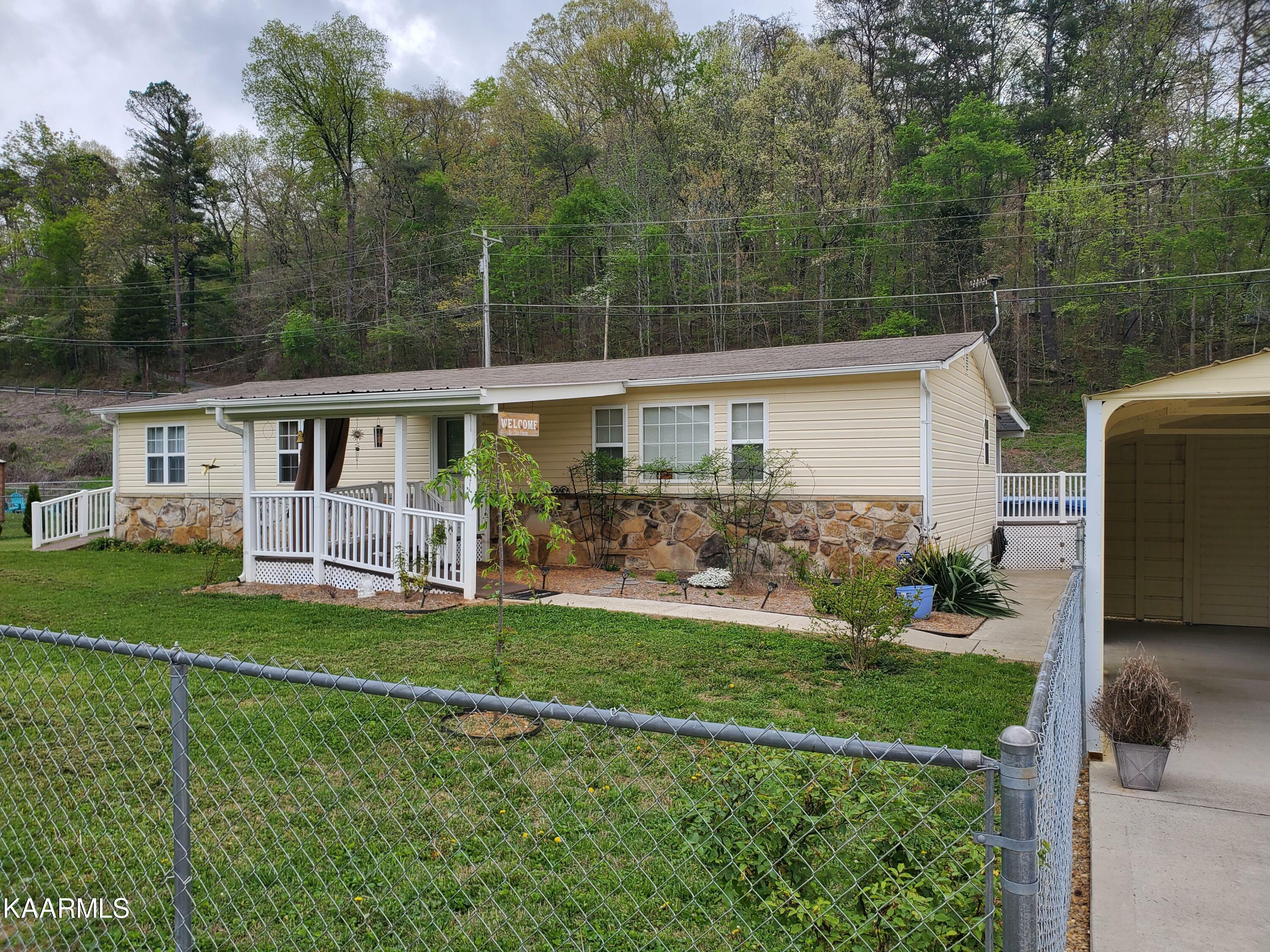 Property Photo:  106 Meadowlark Lane  TN 37748 