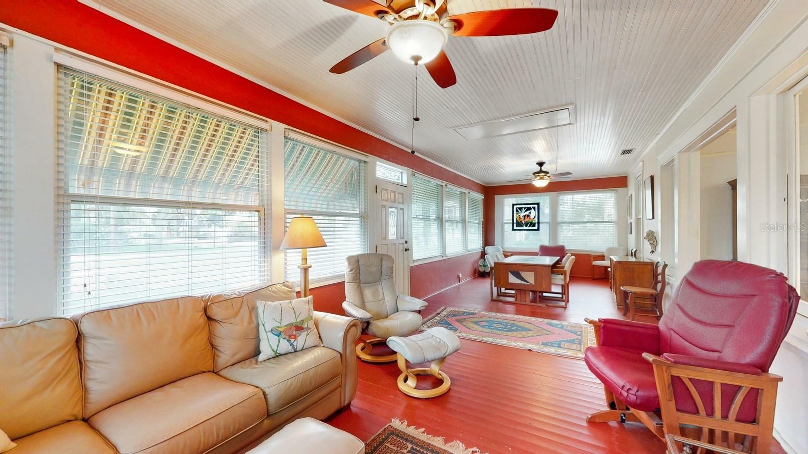 Property Photo: 1900 Gulf Boulevard FL 33785