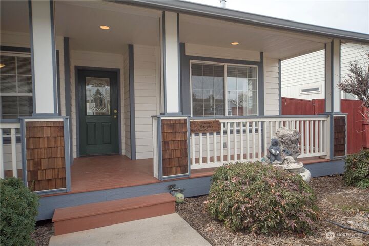 Property Photo: 2401 N Ellington Street WA 98926