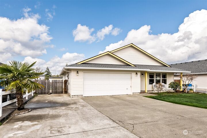 Property Photo: 105 Rose Marie Drive WA 98532