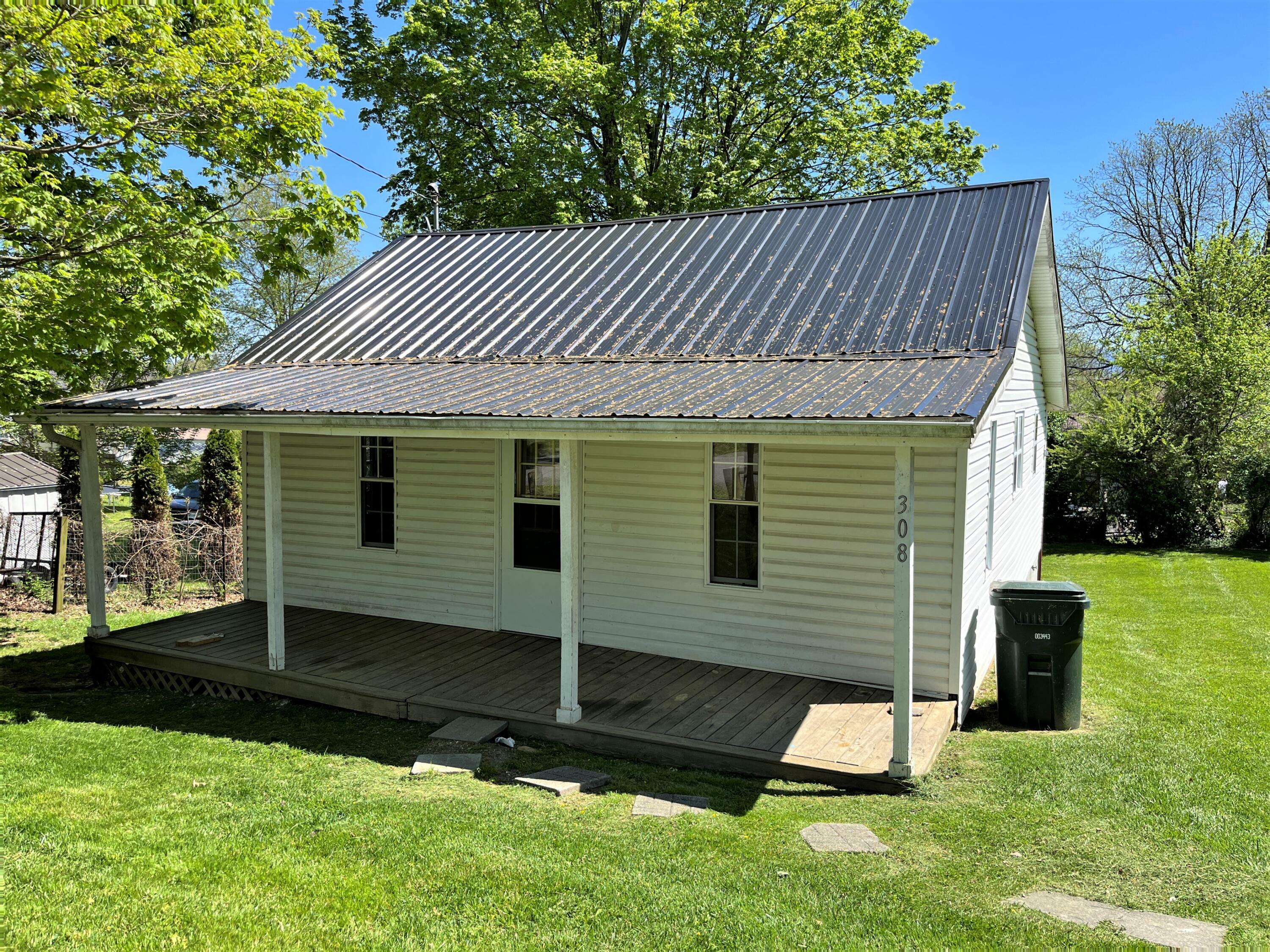 Property Photo:  308 Royal Street  TN 37745 