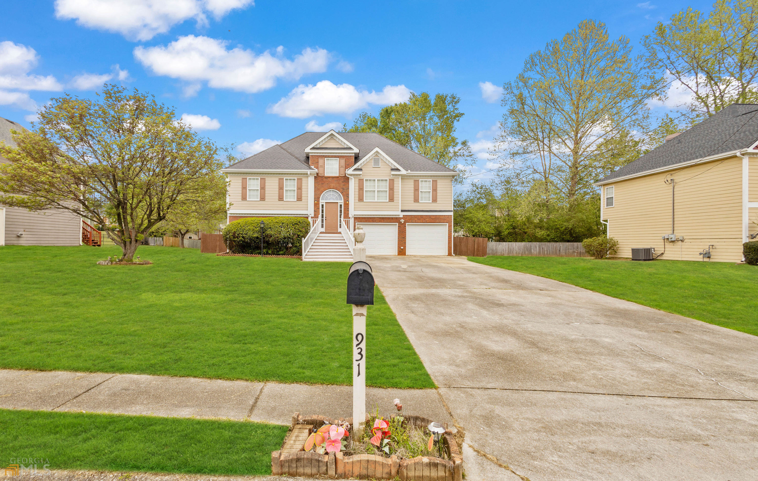 Property Photo: 931 Creek Run Place GA 30179