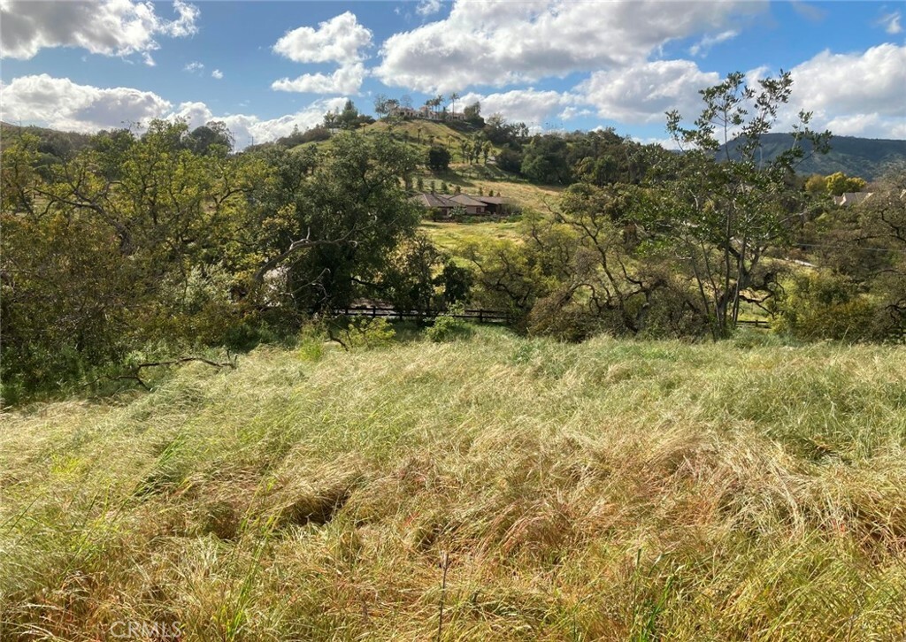 Property Photo:  2 Carancho Road  CA 92590 