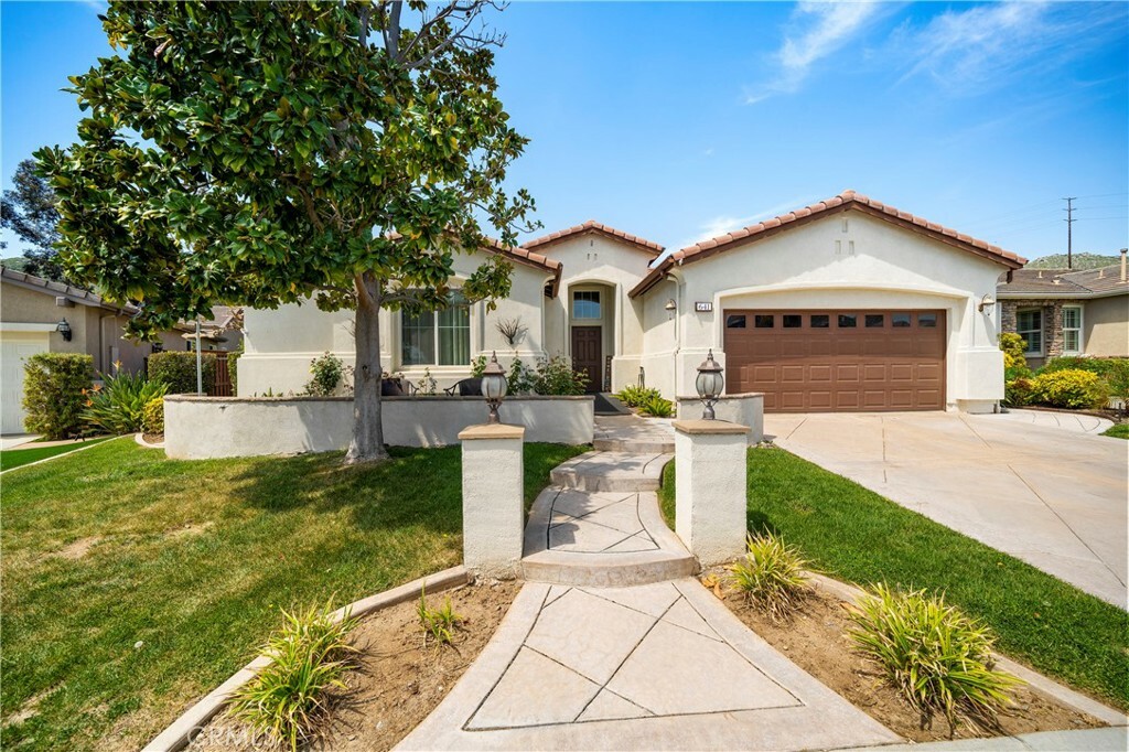 Property Photo:  641 Weir Drive  CA 92545 