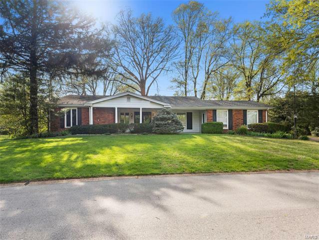 Property Photo: 1501 Westwind Drive MO 63131