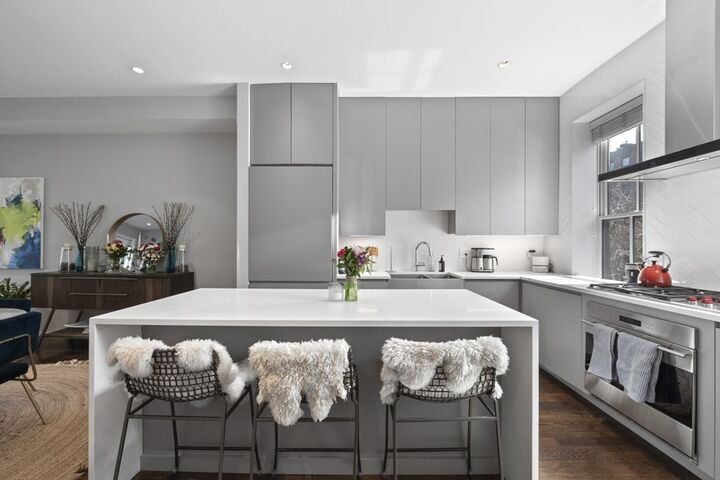 Property Photo:  287 Shawmut Avenue 1  MA 02118 