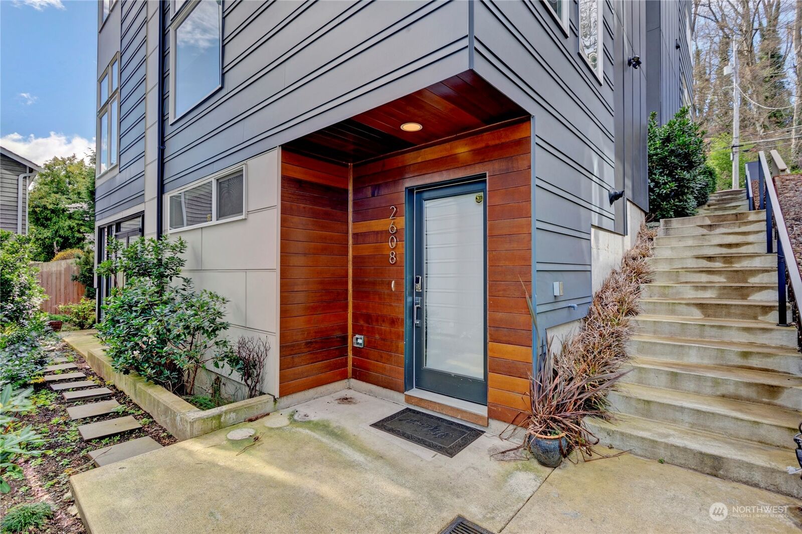 Property Photo:  2608 23rd Avenue W  WA 98199 