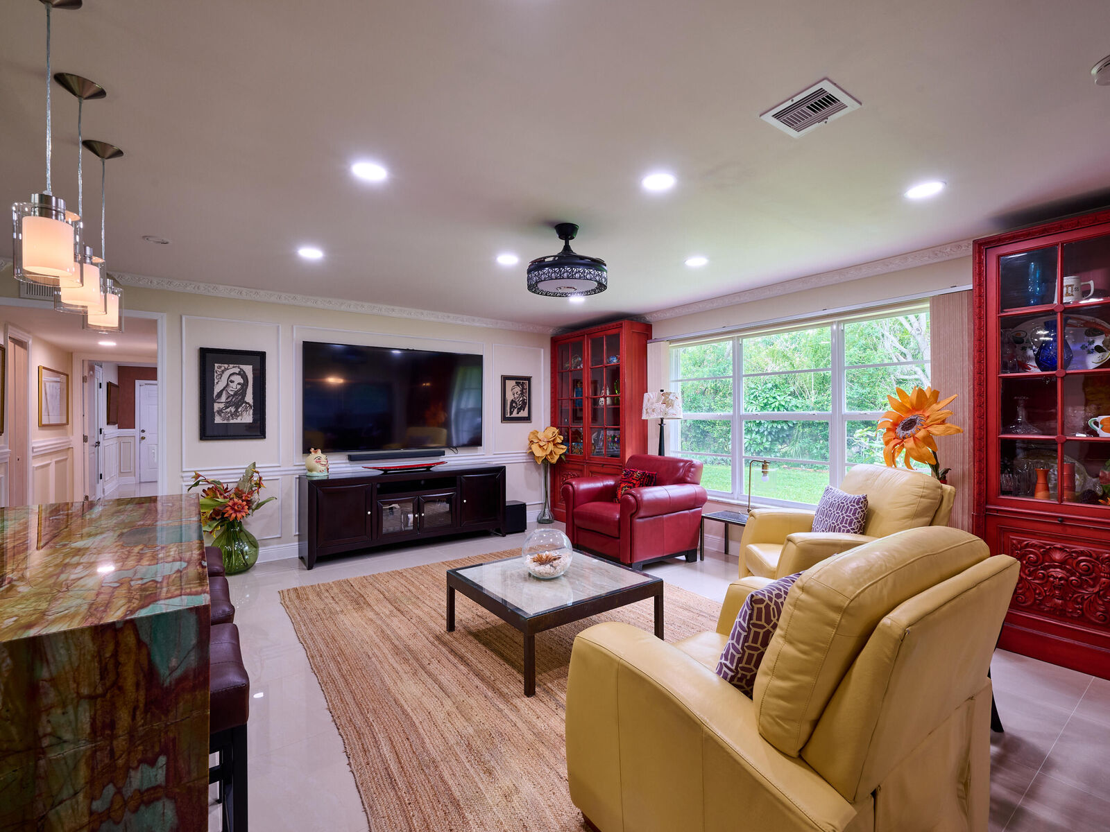 Property Photo: 1217 S Drive Way D FL 33445