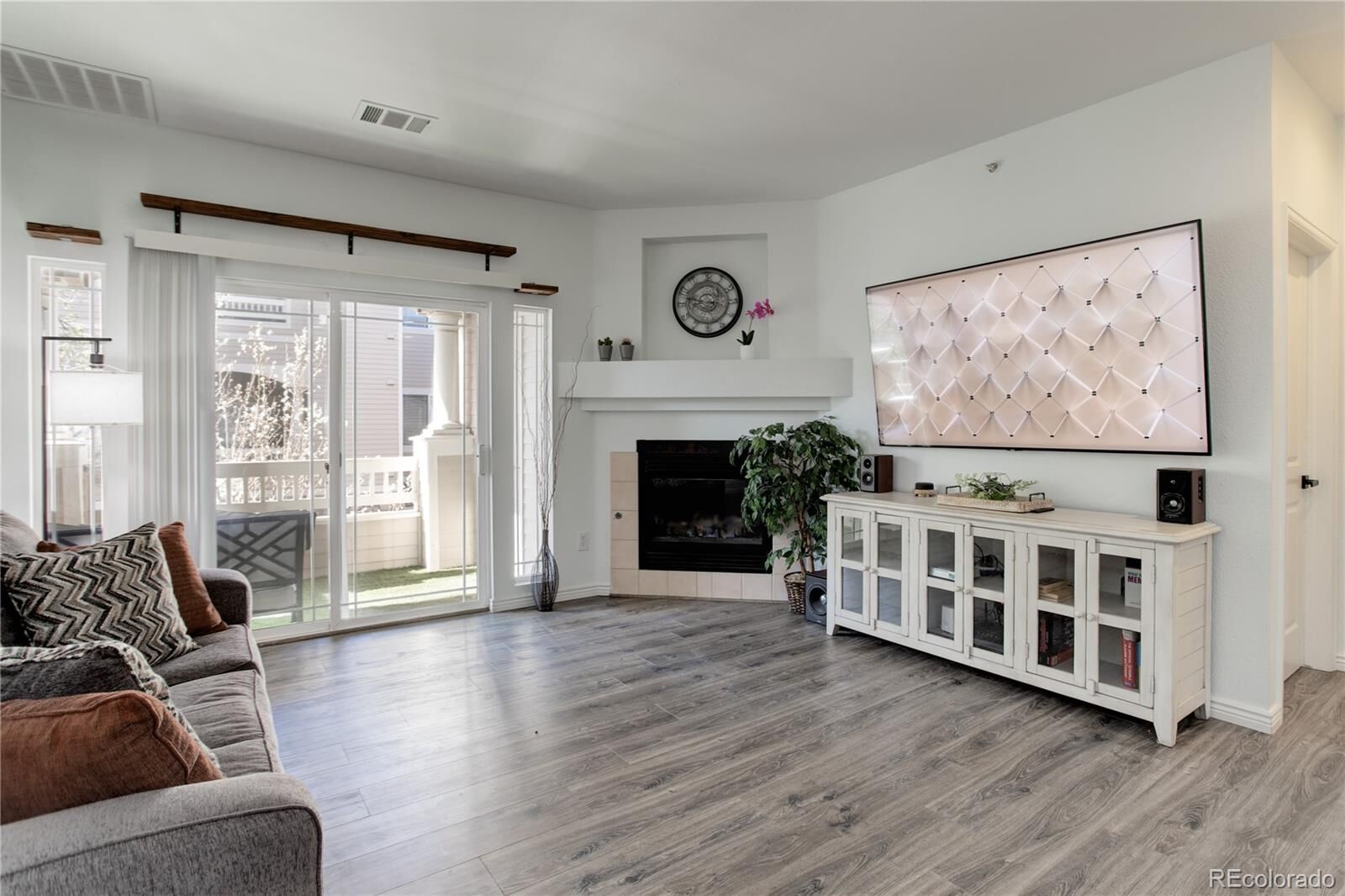 Property Photo: 9622 W Coco Circle 206 CO 80128