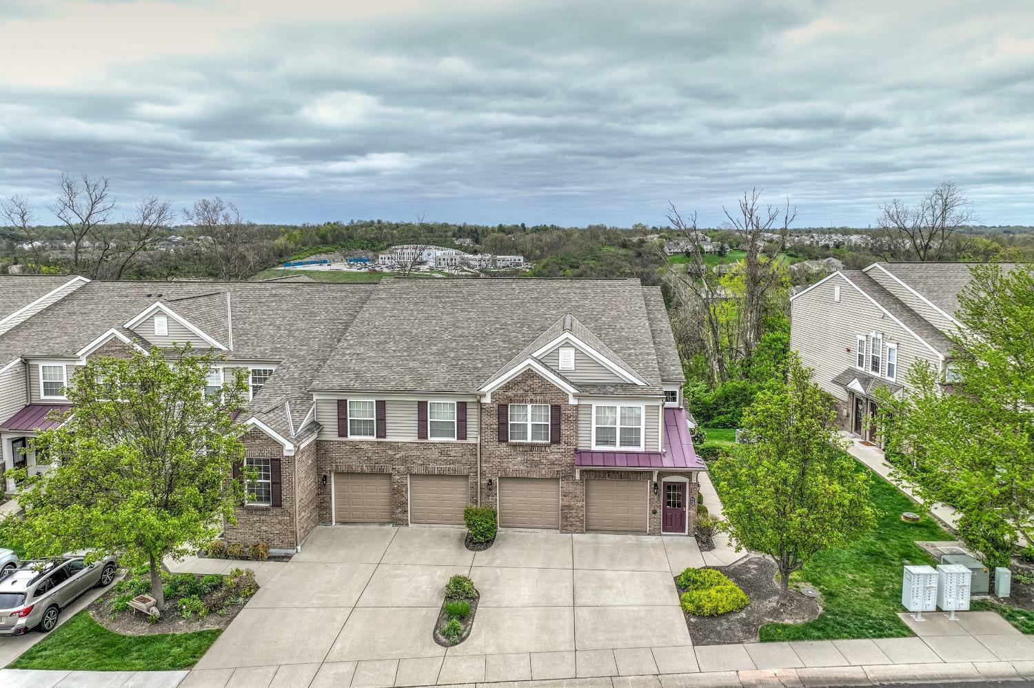 Property Photo: 7642 Bridge Point Dr OH 45248