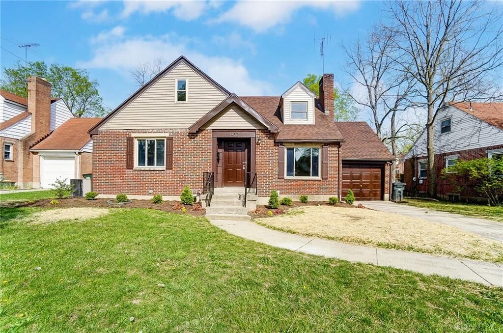 Property Photo: 1432 Kumler Avenue OH 45406