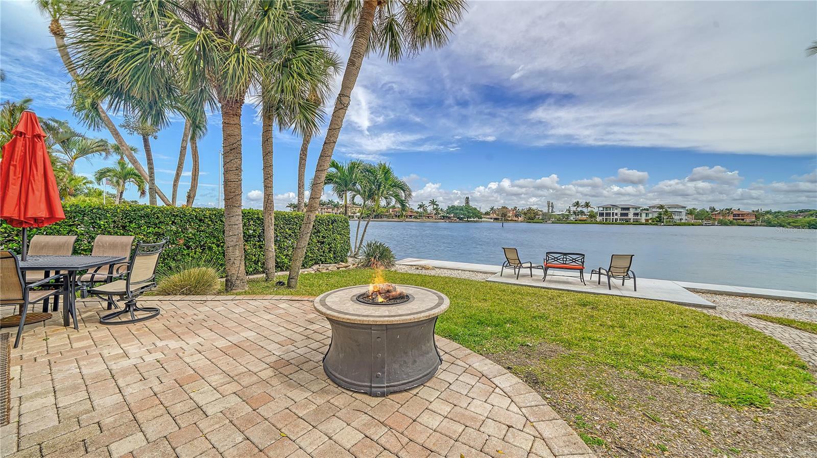 Property Photo:  1358 Moonmist Drive B-4  FL 34242 